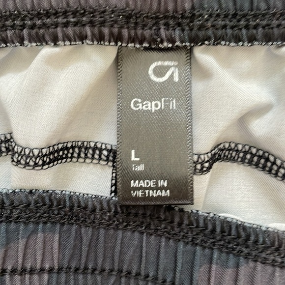 Gap fit runaround joggers - Picture 3 of 6